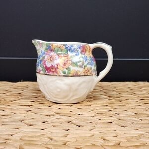 VINTAGE ERPHILA (E&R) Czecho-Slovakia Chintz Floral Mini Creamer, Windsor Patter